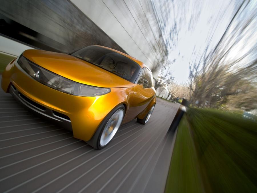  Mitsubishi Concept CT 2006 года  (фото 34 из 96)